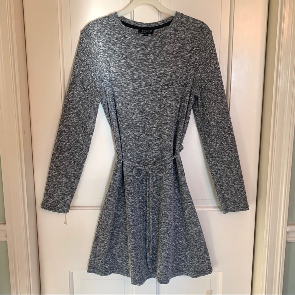Topshop gray long sleeve dress with cute bow tied!